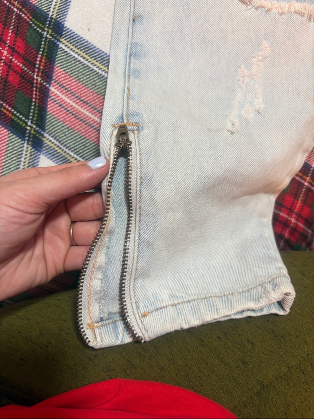ONE TEASPOON Women's LighT WASH TRASHED FREE BIRDS - Picture 7 of 9